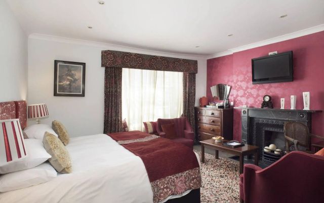 Royal Seven Stars Hotel