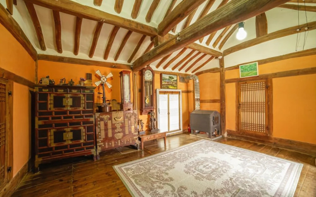 Ganghwa Once Upon A Time Golden Grass Pension