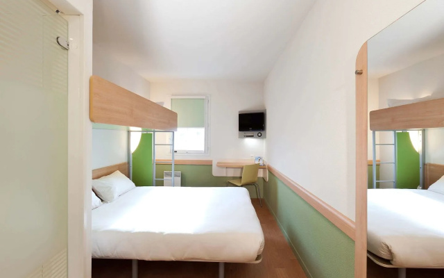 ibis budget Mantes-la-Jolie Sully