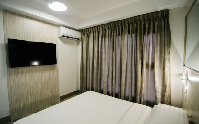 Travelite Express Hotel