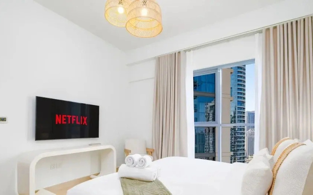 LUX Executive Burj Khalifa View Suite 2