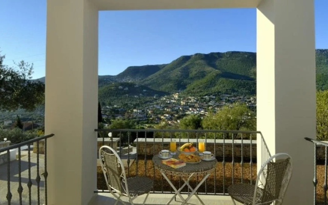 Adastra Ithaca Luxury Suites