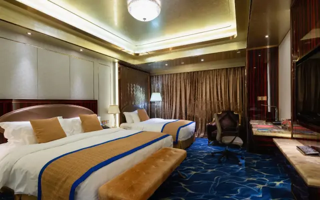 Zhongyang Goldnugget Hotel