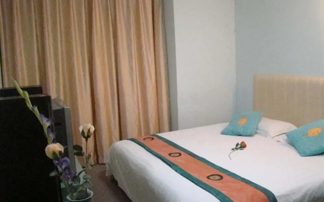 Huayuan Hotel