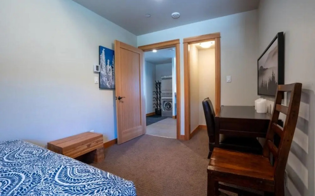 Kookaburra Lodge #401 By Bear Country