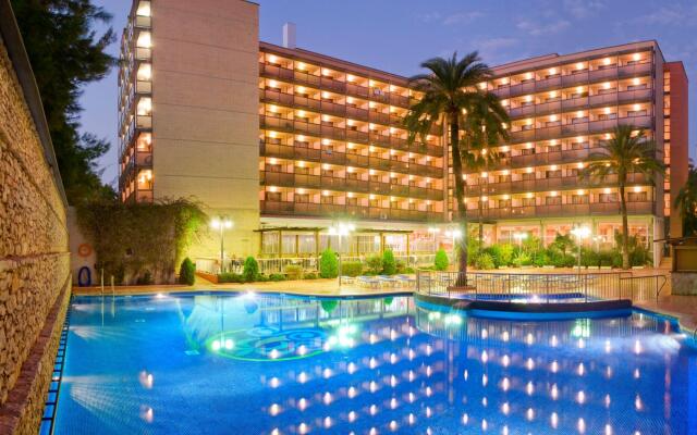 Отель Eurosalou & Spa Испания, Салоу - 4 отзыва об отеле, цены и фото номеров - забронировать отель Eurosalou & Spa онлайн вид на фасад