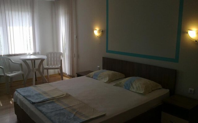 Отель Guest House Rusalka Болгария, Кранево - отзывы, цены и фото номеров - забронировать отель Guest House Rusalka онлайн комната для гостей