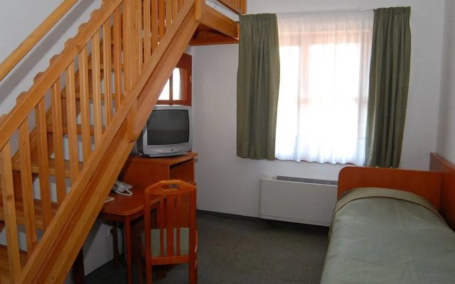 Magita Hotel