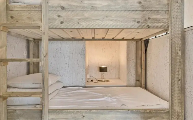 Studio in Blankenberge With Sea Views