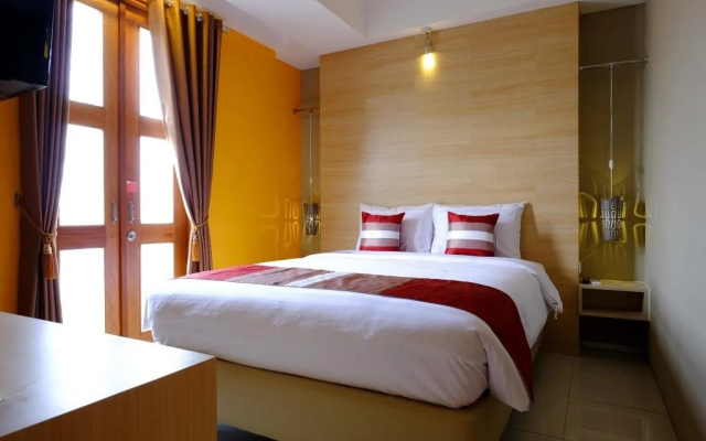Tibera Hotel Ciumbuleuit