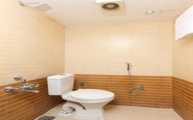 OYO Rooms Poonamallee BLR MAA Highway