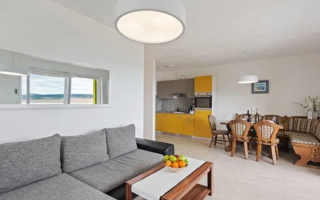 Elegant Villa in Jasenice With Private Swimming Pool