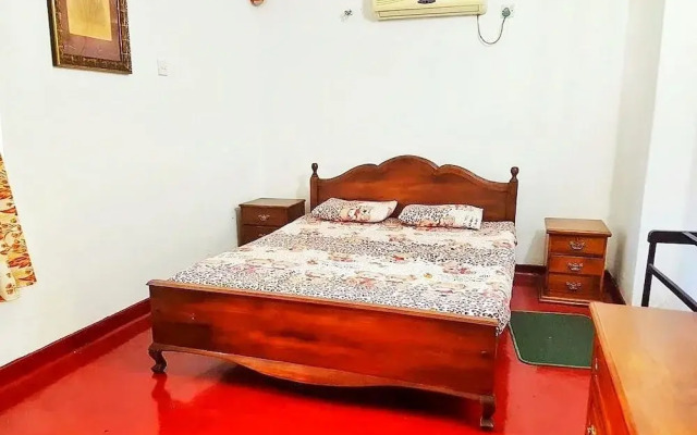 Fernando Residence