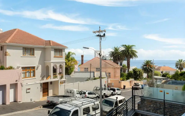 Central Minimalist 1bed by the Ocean The Bantry