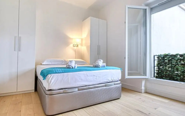 Splendid Apartment for 4 People With Breathtaking sea Views