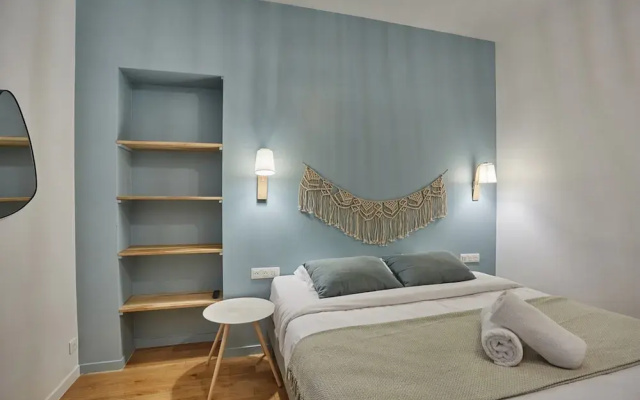 Apartment Located in the Center of Paris