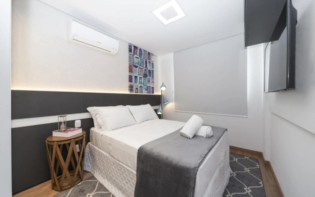 Maravilhoso e Luxuoso Apto Central Acomoda at 6 h Spedes