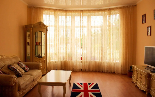 Sherlock Homes Art Hostel