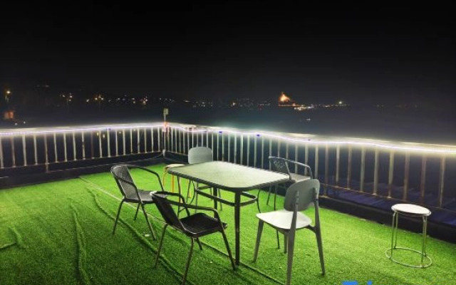 Sea Breeze House·Ruyixuan B&B