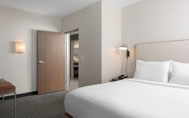 Courtyard By Marriott Nashville Smyrna