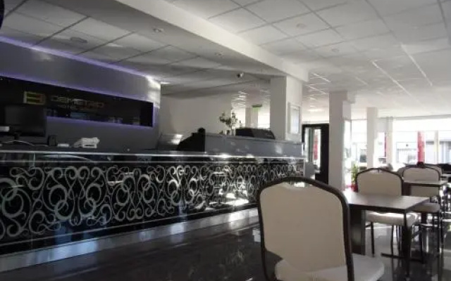 Apart Hotel Demetrio