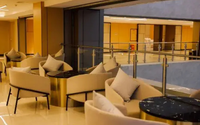 Neijiang International Hotel（Sports Center store）