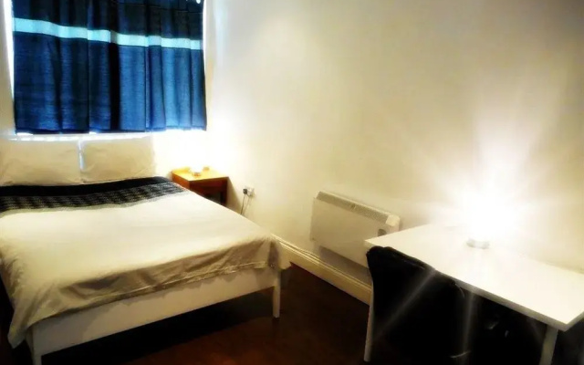 Sterling Serviced Apartments - Bishops Stone House
