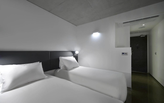 Creto Hotel Myeongdong