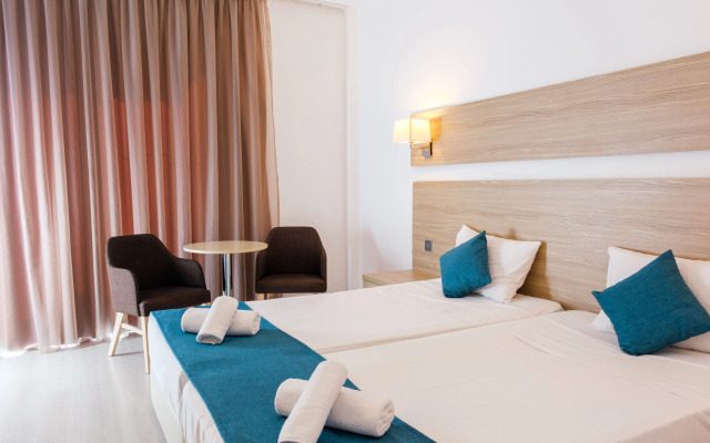 Kapetanios Bay Hotel Protaras