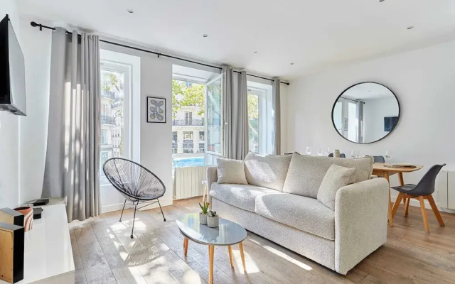 Apartment 2 Bedrooms Center of Paris