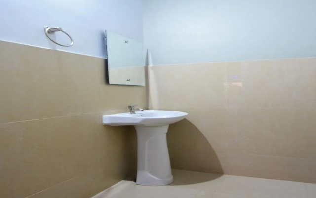 OYO 24476 Ssg Residency