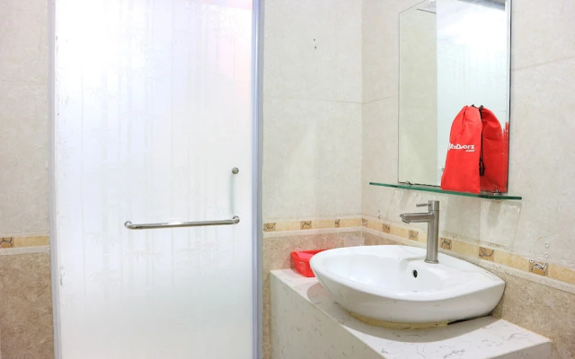 Reddoorz Near Khu che xuat Tan Thuan