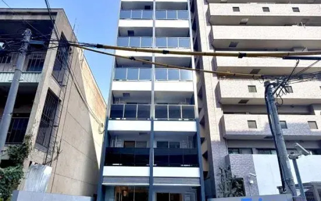 Hero Namba East