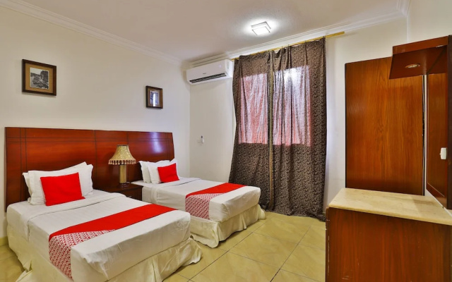 OYO 227 The New Address Hotel
