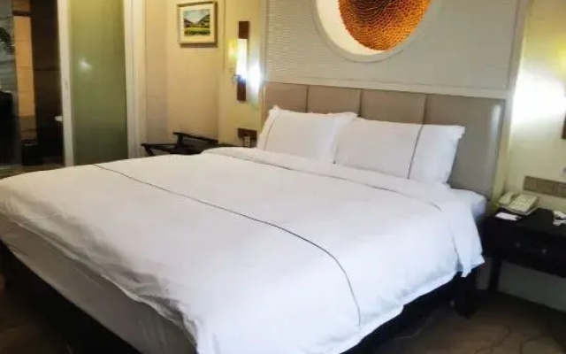 Rezen Hotel Heyi