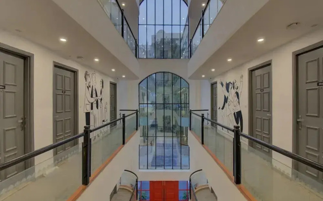 Hotel Sahaj Palace by OYO Rooms