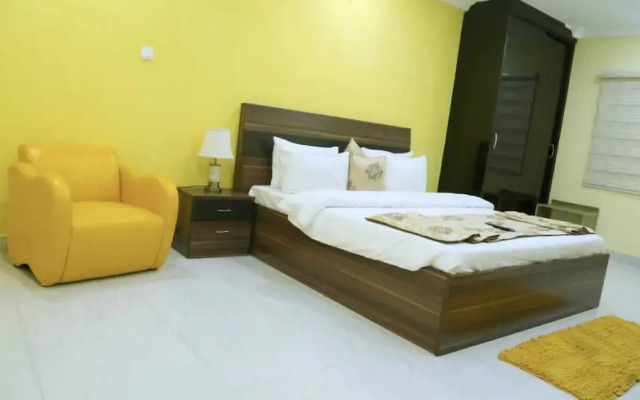 prime 16 hotels and suite