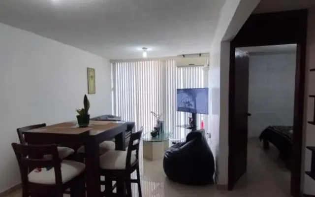 Apartamento Planta Baja frente al Aerop Intnl De Maiquetía