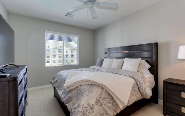 Queen Creek #349 2 Bedrooms 2 Bathrooms Condo