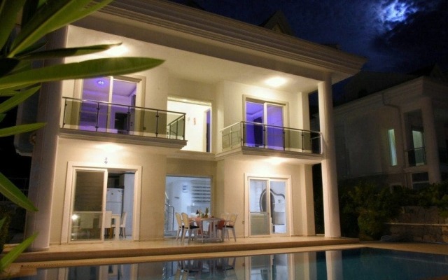 Villa Flora Турция, Калкан - отзывы, цены и фото номеров - забронировать отель Villa Flora онлайн вид на фасад