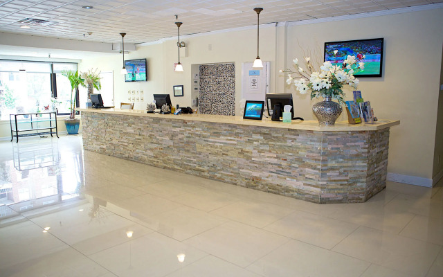Long Beach Hotel