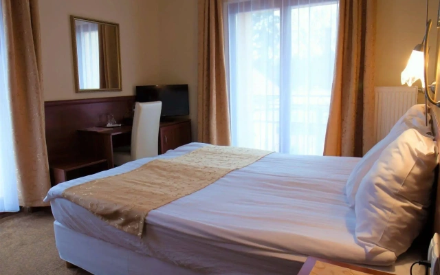 Viktória Hotel