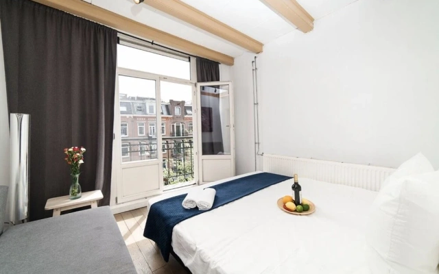 Zeeburg Flower Apartment