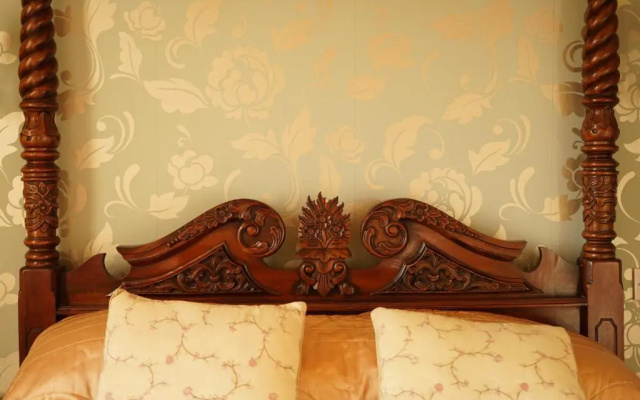 Regency Hotel