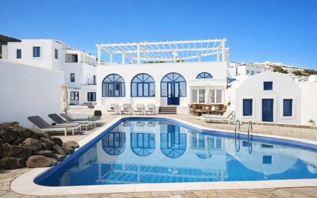 Hotiday Santorini Sea View