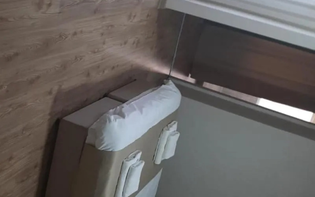 La Pera Suites