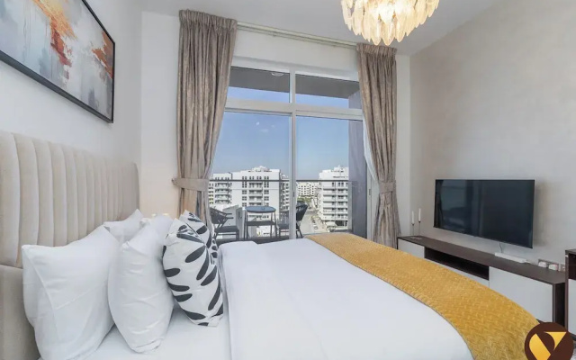 Vogue | Jewelz Residence Arjan near Miracle Garden