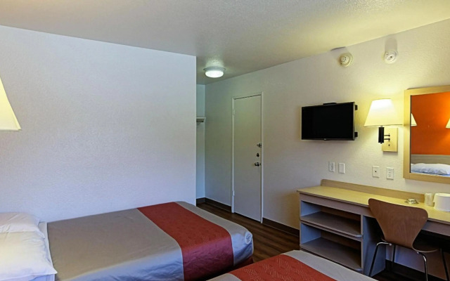 Motel 6 Chico, CA