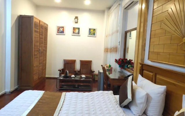 Luxury Hotel 1