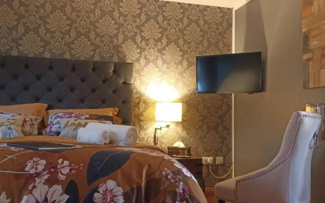 Outlander Boutique B&B Super King